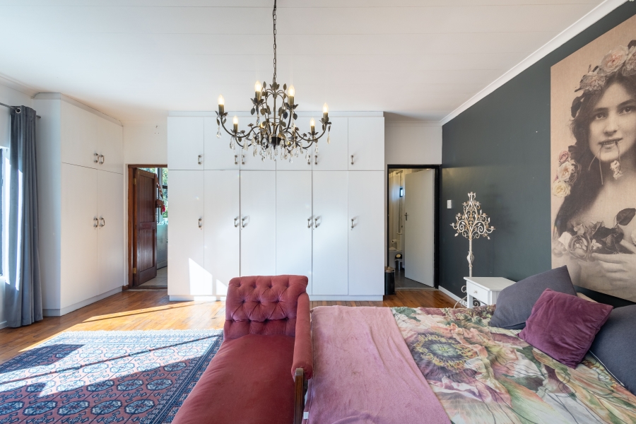 8 Bedroom Property for Sale in Wilderness Central Western Cape
